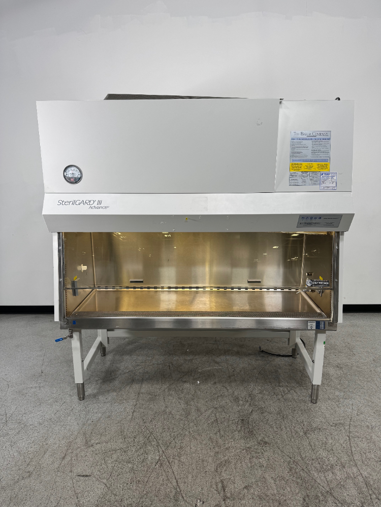 Image of Baker Company SterilGARD III Advance 6' Biosafety Cabinet